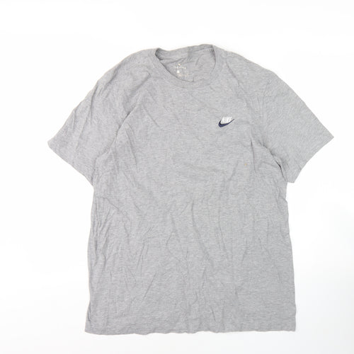 Nike Men's Grey T-Shirt Size L with Logo