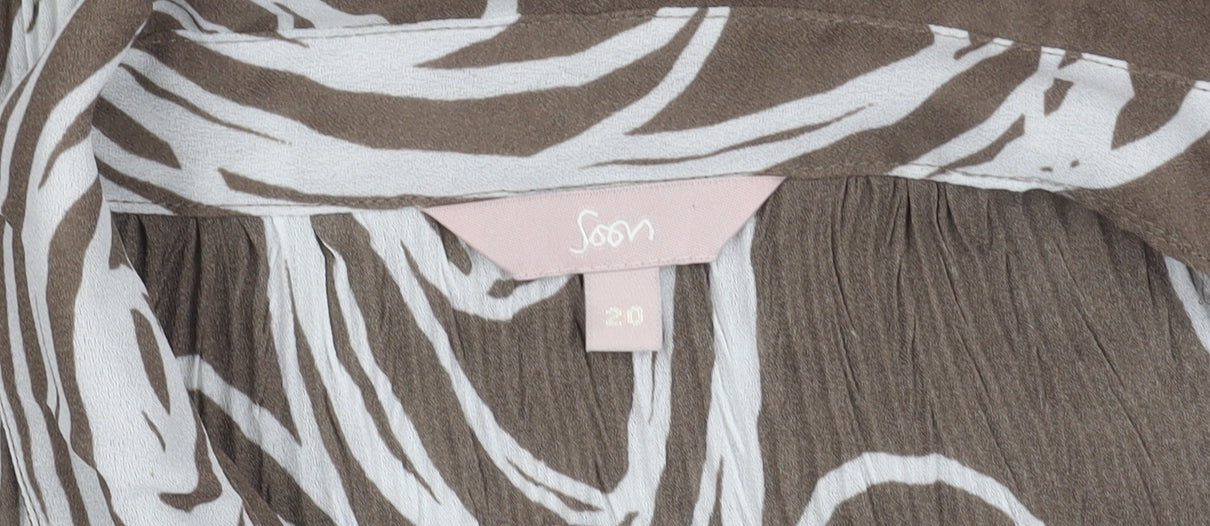 Soon Women's Brown Geometric Button-Up Shirt Size 20