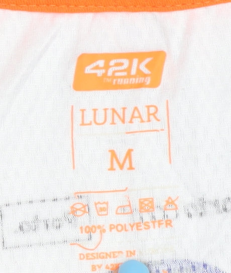 42K Men's White Running T-Shirt M Graphic Print