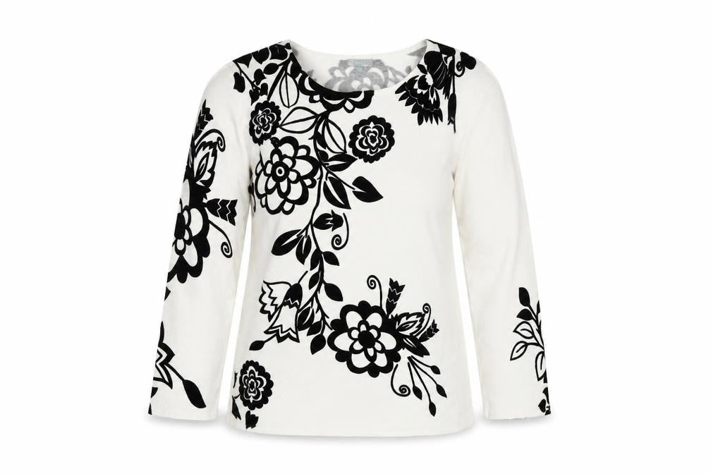 Front view of Tri Moda Women's White Floral jumper M