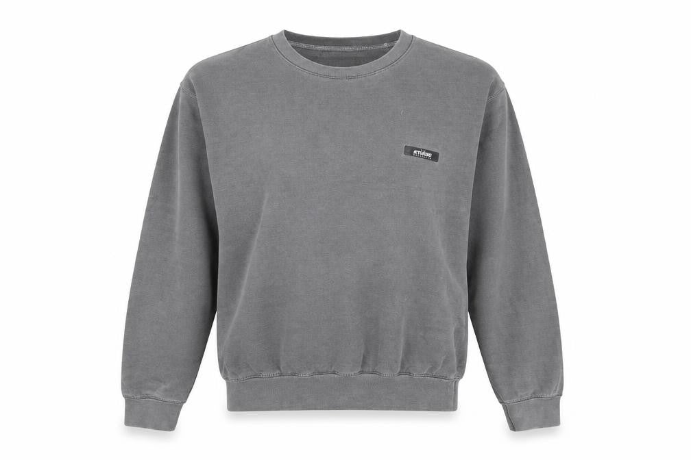 Front view of PRETTYLITTLETHING Women’s Grey Knit Pullover Sweatshirt, size S