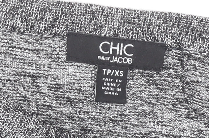 Chic by Jacob Women's Grey Knit T-Shirt XS