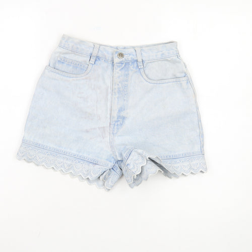 Rio by Fashion Women's Blue Denim Lace Accented Shorts Size 7