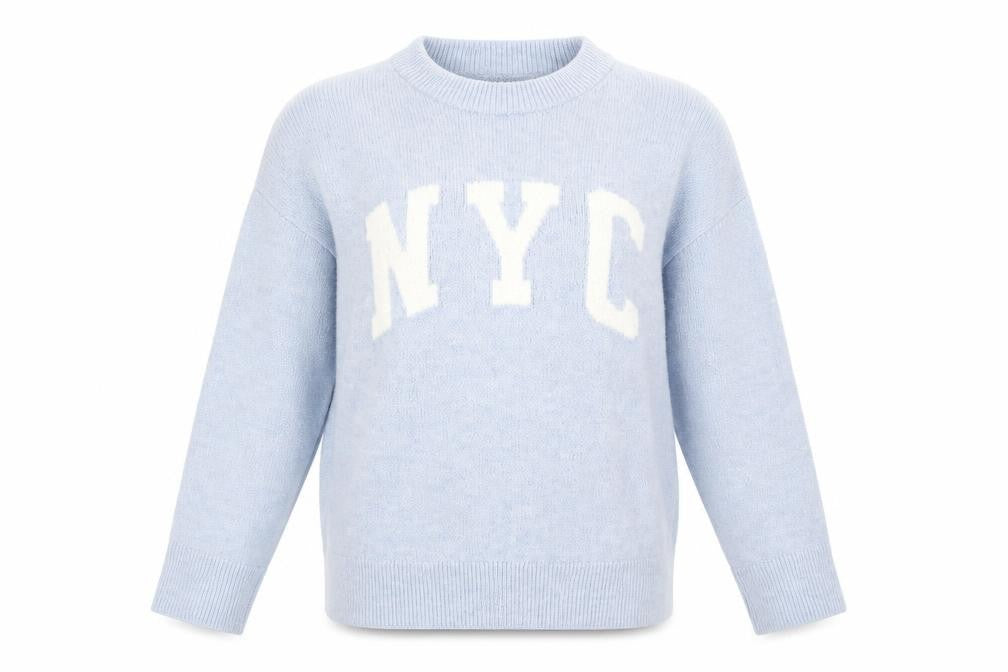 Front view of New Look Women’s Blue jumper, size S