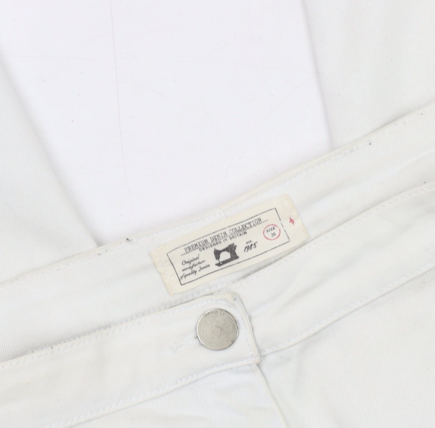 Premium Denim Collection Women's White Skinny Jeans Size 20