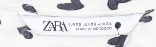 Zara Women's White Hearts Print Button-Up XS