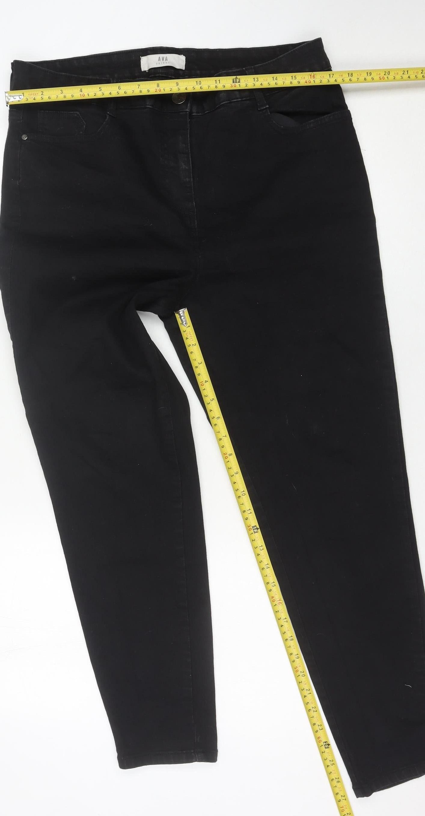 AVA Women's Black Regular Fit Jeans Size 16