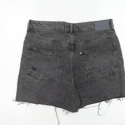 H&M Women's Black Denim Cut-Off Shorts Size 12