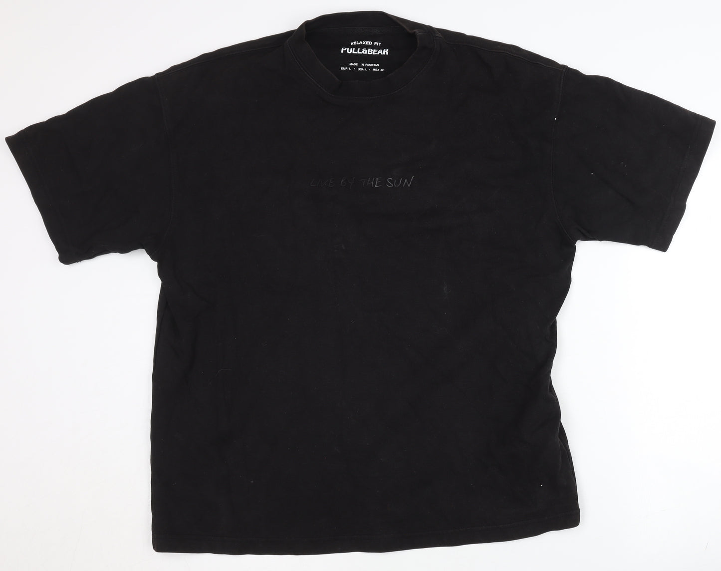 Pull&Bear Men's Black Relaxed Fit T-Shirt - L