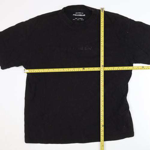 Pull&Bear Men's Black Relaxed Fit T-Shirt - L