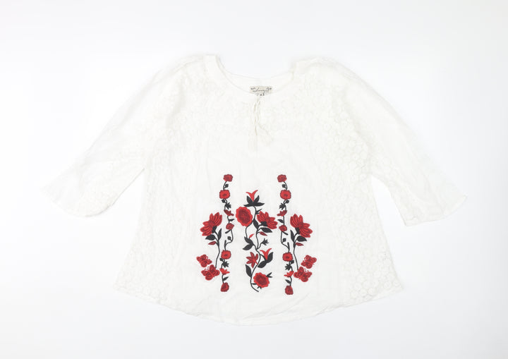 Lavana Women's White Floral Embroidered Blouse M