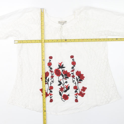 Lavana Women's White Floral Embroidered Blouse M