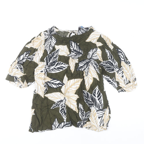 Blue Chameleon Women's Black Floral Blouse Size 14