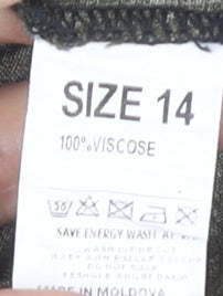 Blue Chameleon Women's Black Floral Blouse Size 14