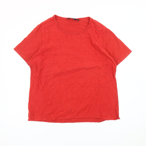 Isle Essentials Women’s Red Embroidered Cotton T-Shirt Size 18