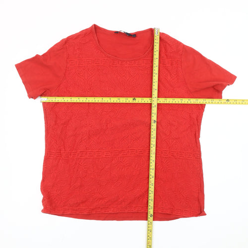 Isle Essentials Women’s Red Embroidered Cotton T-Shirt Size 18