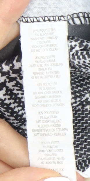 Boohoo Women's Black Check Slim Fit Stretch Leggings Size 8