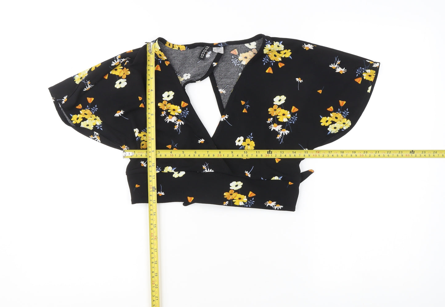 H&M Women's Black Floral Cropped Kimono Sleeve V-Neck Blouse M