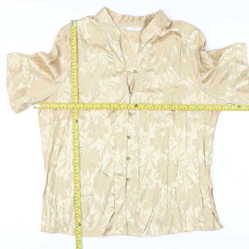 Marks and Spencer Women’s Beige Floral Button-Up Shirt Size 20