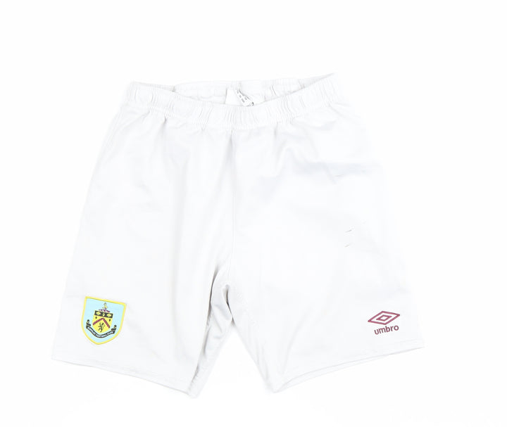 Umbro Boys White Football Shorts Burnley FC Crest Size 158 YXL