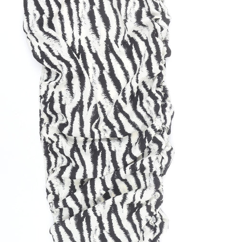 PrettyLittleThing Women’s Black Animal Print Mini Skirt Size 6