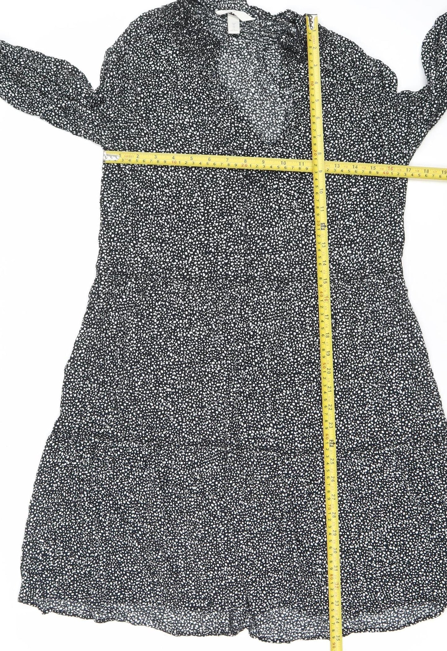 H&M Women Black Polka Dot XS Fit & Flare Long Sleeve Dress