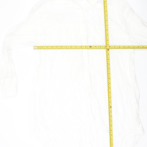 Princess Polly Women’s White Size 8 Collared Button-Up Long Sleeve Shirt