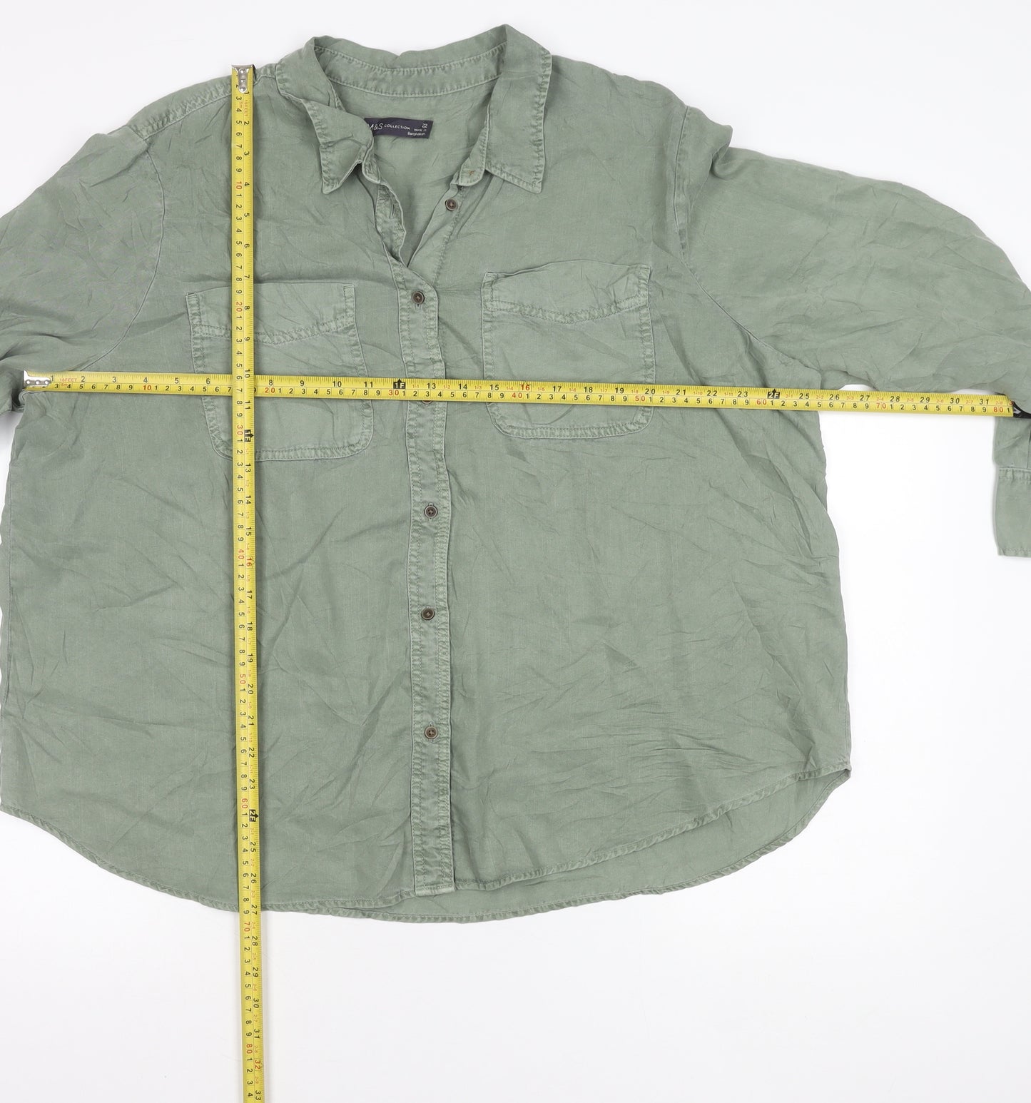Marks and Spencer Women's Green Long Sleeve Button-Up Shirt Size 22