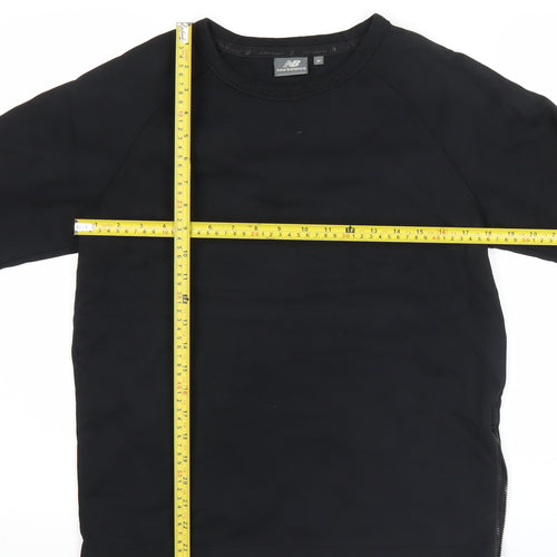 New Balance Men's Black Pullover Sweatshirt M Crew Neck Logo Zip