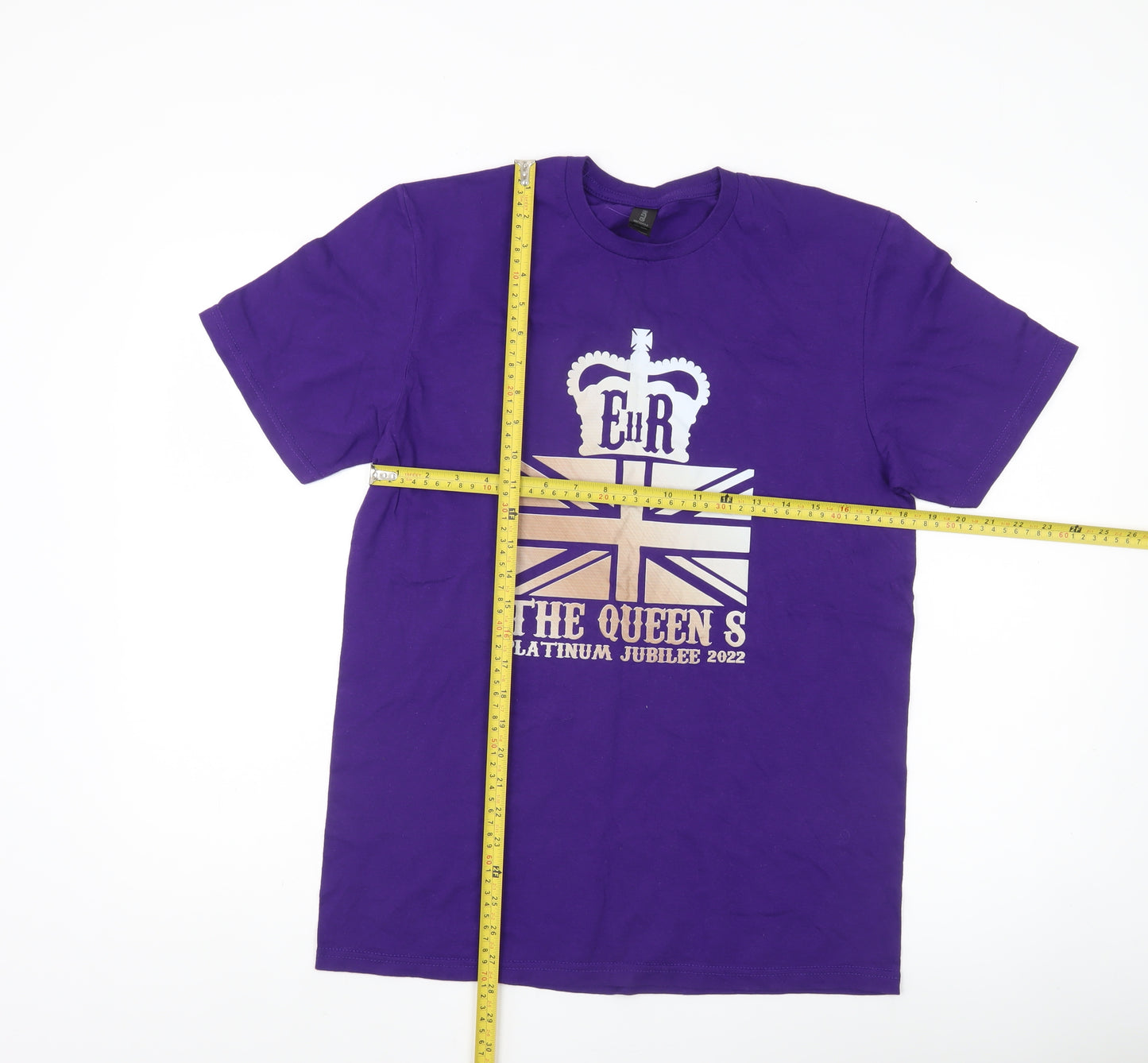 Gildan Men's Purple Medium Crew Neck Graphic Print T-Shirt Jubilee 2022