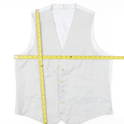 Marks and Spencer Men’s Grey Waistcoat XL 42in Chest Regular Fit