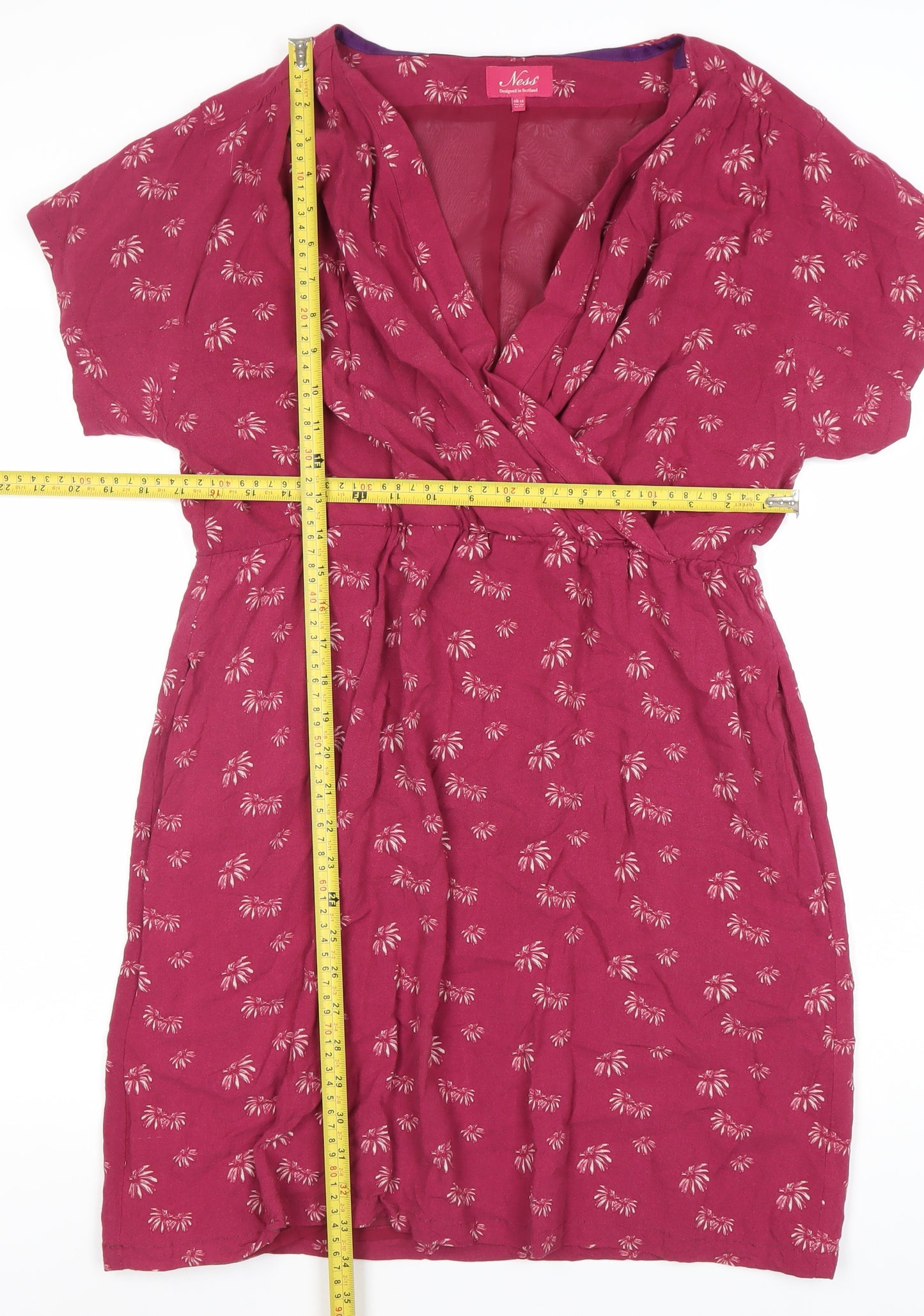 Ness Women Red Floral Wrap Dress Size 16 Knee Length Viscose
