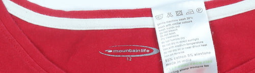 Mountain Life Womens Red Size 12 Scoop Neck Sheep Print T-Shirt