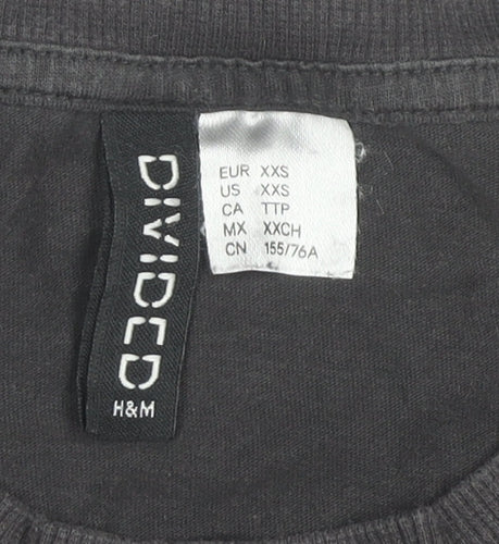 H&M Divided Womens Black Racing Graphic Cotton T-Shirt Size 2XS