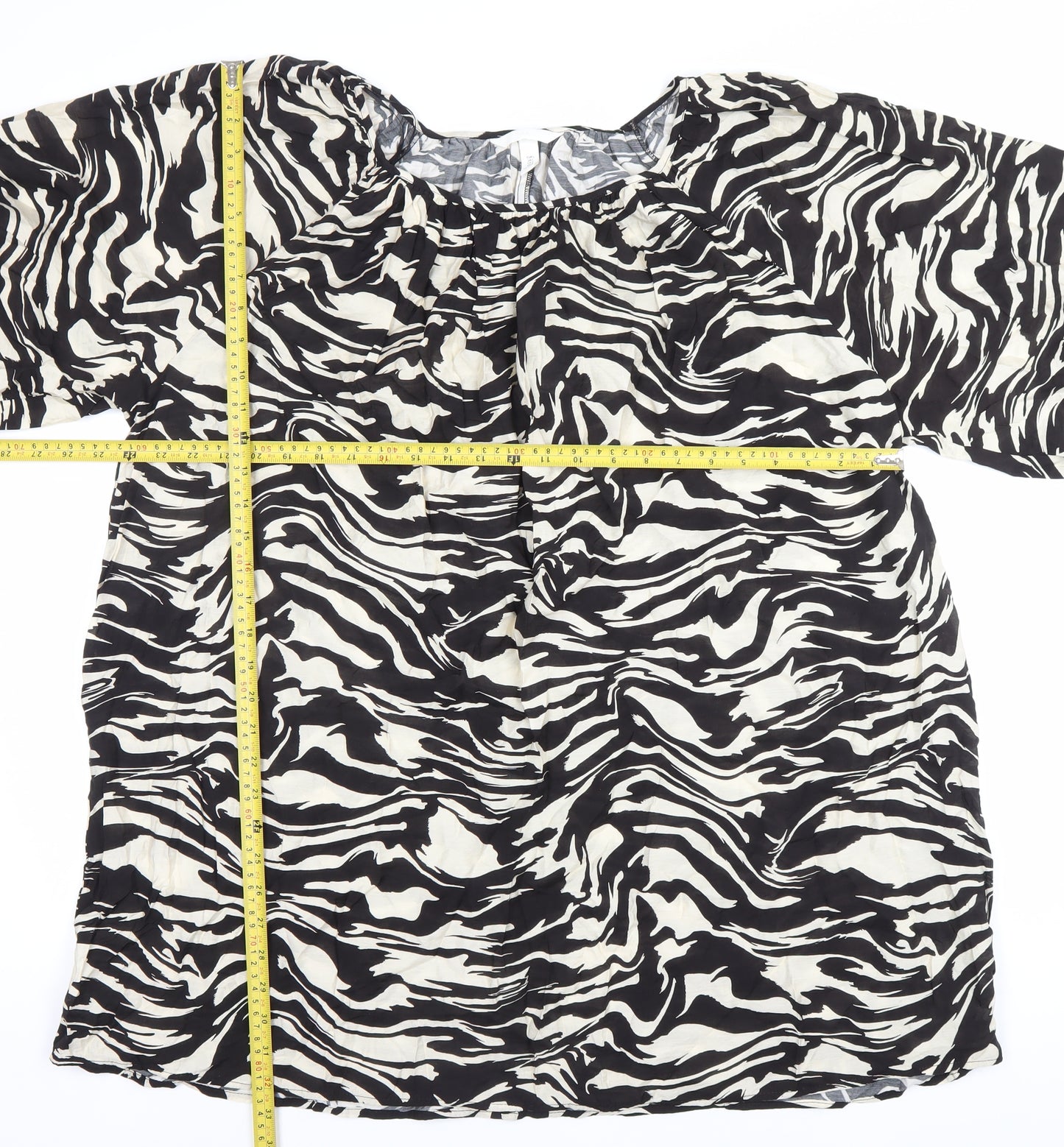 H&M Women’s Black Animal Print Tunic Blouse M 3/4 Puff Sleeve