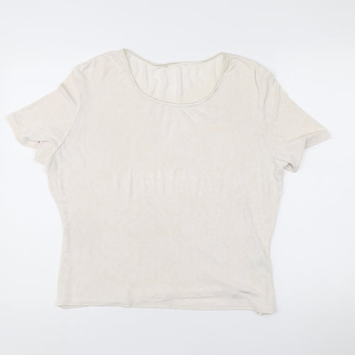 Marks and Spencer Women’s Ivory Paisley Scoop Neck T-Shirt UK 18