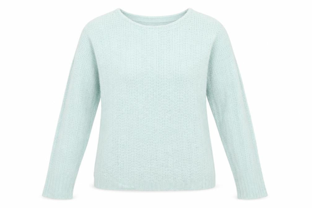 Front view of Gap women’s green cable-knit crew neck jumper xs