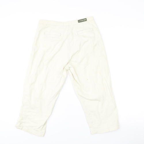 Elle Women White Chino Shorts M Regular Cotton Casual Zip
