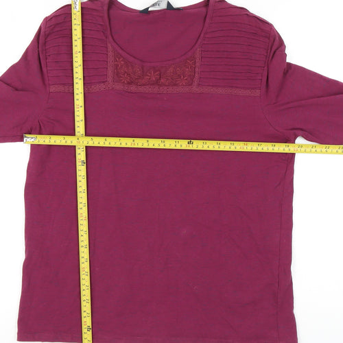 Isle Essentials Women Purple Size 14 Scoop Neck 3/4 Sleeve Top