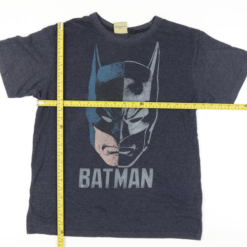 Cedar Wood State Men’s Blue Batman Graphic T-Shirt Size S