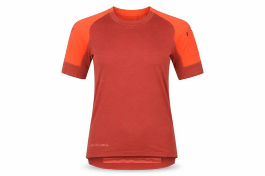 Front view of Endura women’s red cycling jersey s short sleeve athletic fit