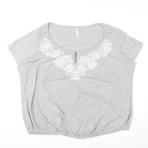 Bm Women Grey XL Scoop Neck Embroidered T-Shirt