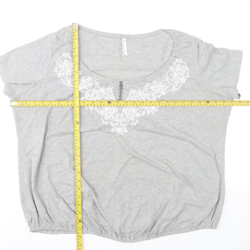 Bm Women Grey XL Scoop Neck Embroidered T-Shirt