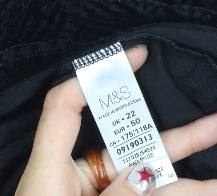 Marks and Spencer Women Black Size 22 Tunic Velvet Check Blouse
