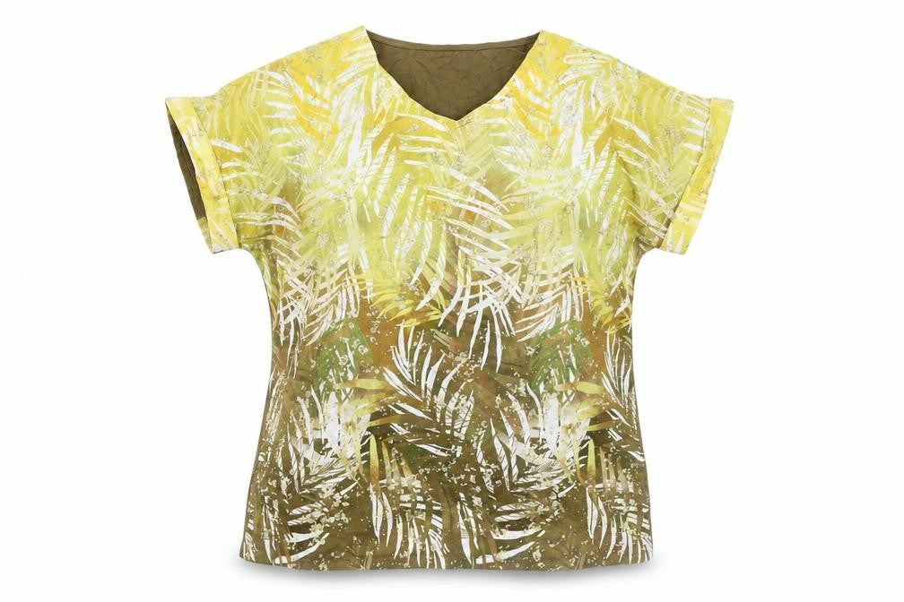 Front view of Isle Essentials women’s multicoloured tunic blouse, size UK 14, v-neck