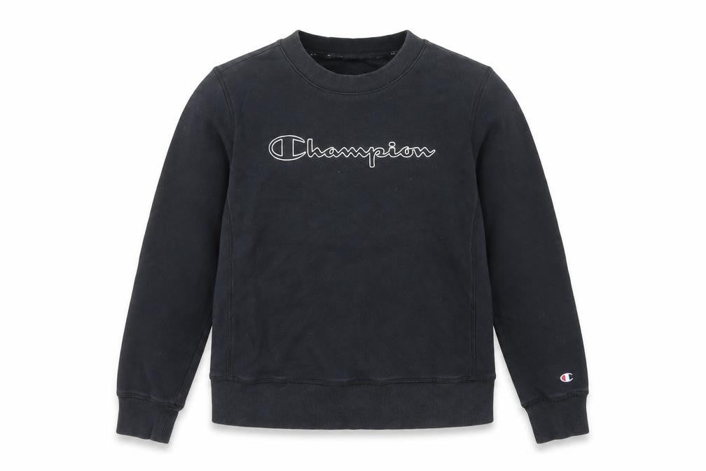 Front view of Champion boys’ black medium pullover sweatshirt crew neck logo graphic