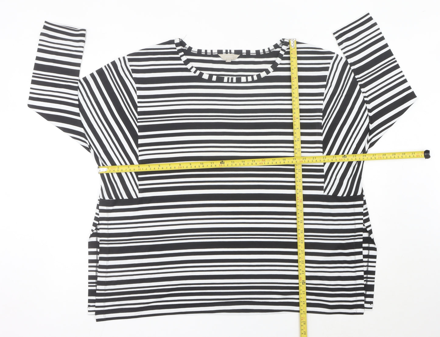 Anthology Women’s Black White Striped Plus Size 24 Jersey Top