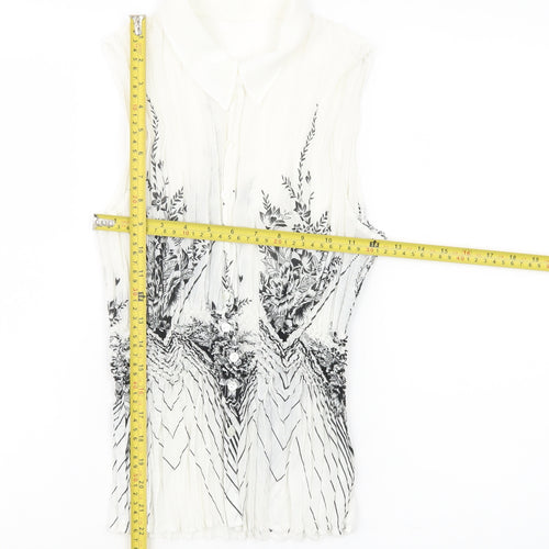 Marks and Spencer Women’s White Floral Sleeveless Blouse UK 8-10