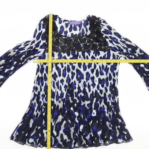 Autonomy Women’s Blue Animal Print Tunic Blouse Size 18