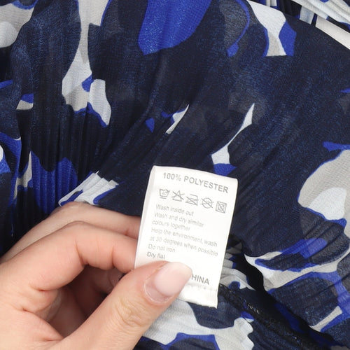 Autonomy Women’s Blue Animal Print Tunic Blouse Size 18
